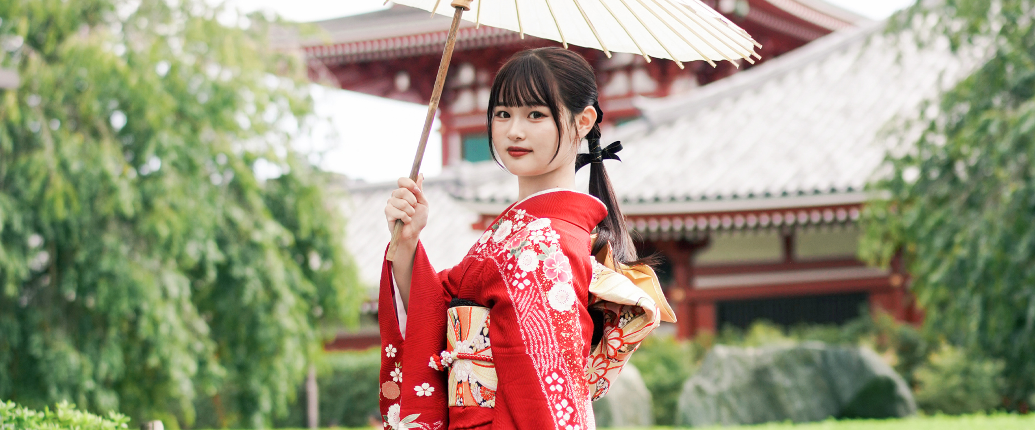 The Charm of Furisode and How to Make the Most of Kimono Rentals