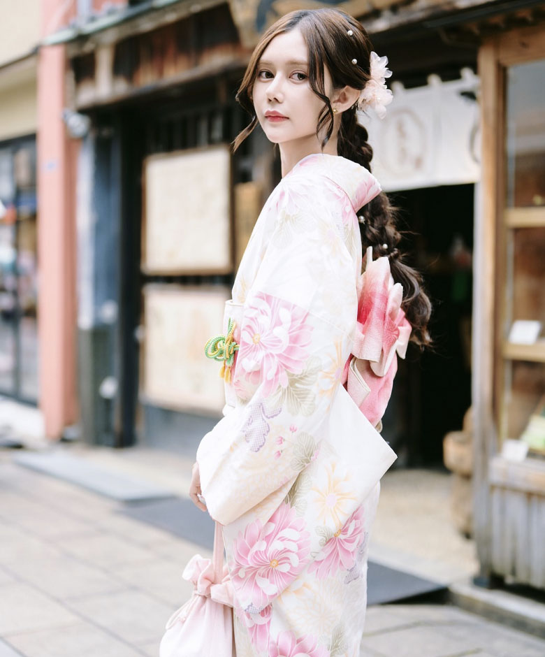 yae asakusa tokyo kimono visual