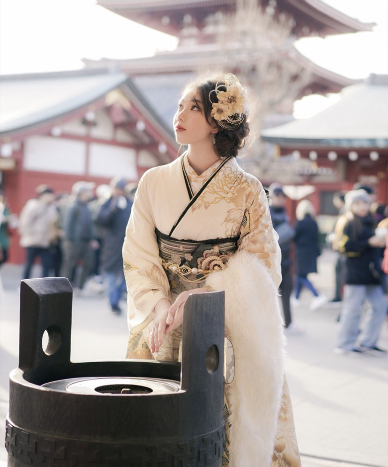yae asakusa tokyo kimono visual